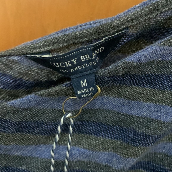 NWT Lucky Brand one sleeve striped blouse with shoulder tie - Picture 2 of 4